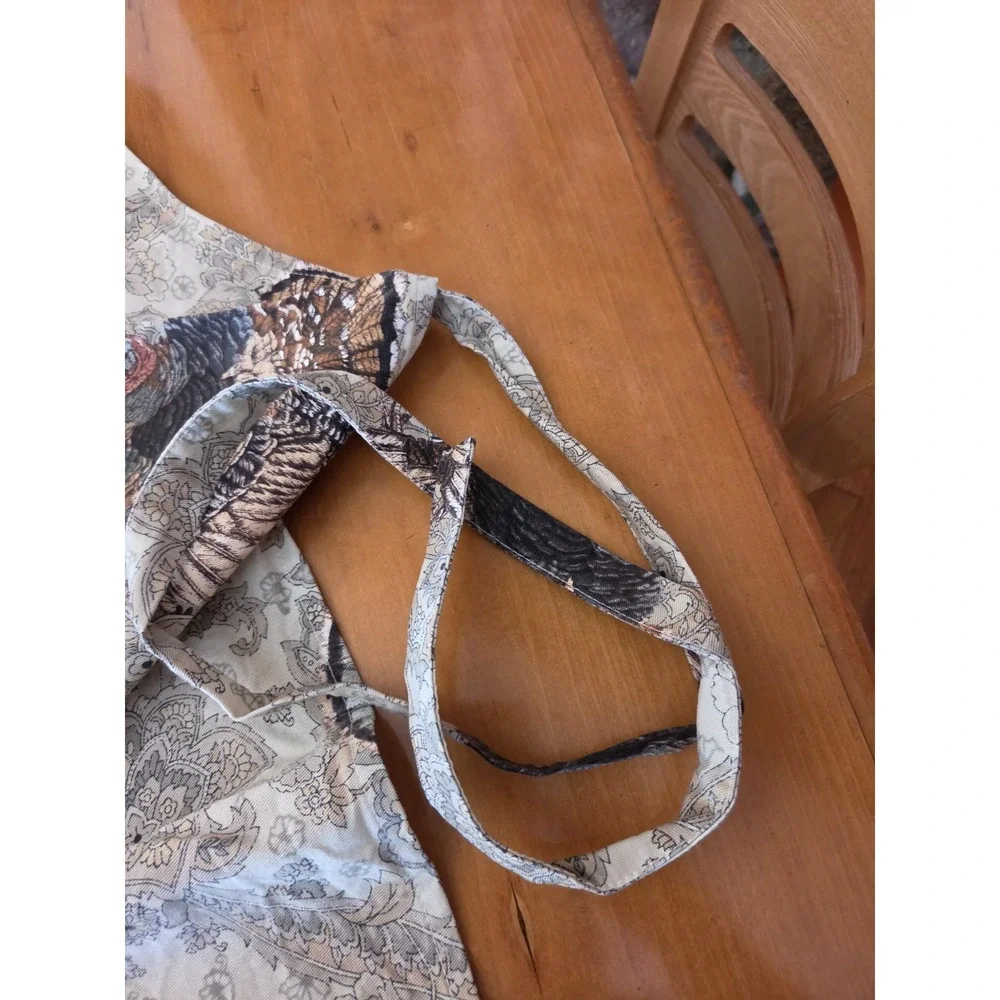 Williams-Sonoma adjustable neck